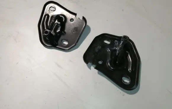 Audi A6 S6 C7 4G Engine bonnet/hood lock/latch loop/hook 4G0823186