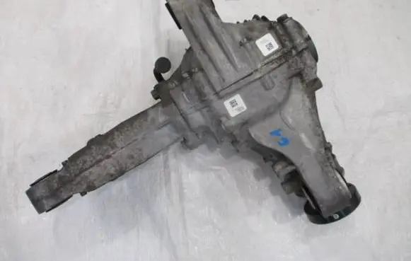 Jeep Grand Cherokee Front differential P68154503AB