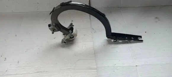 BMW 5 G30 G31 Tailgate/trunk/boot hinge 7357116
