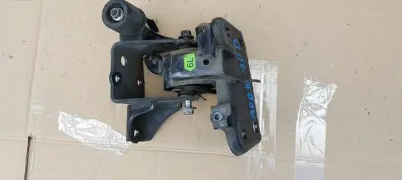 Toyota Auris 150 Engine mount vacuum valve 