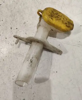 Renault Scenic I Window washer liquid tank fill tube 7700843903