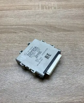 Lexus RX 330 - 350 - 400H Light module LCM 8994048350