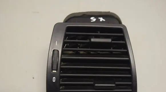 BMW X5 E53 Dashboard side air vent grill/cover trim 8402216