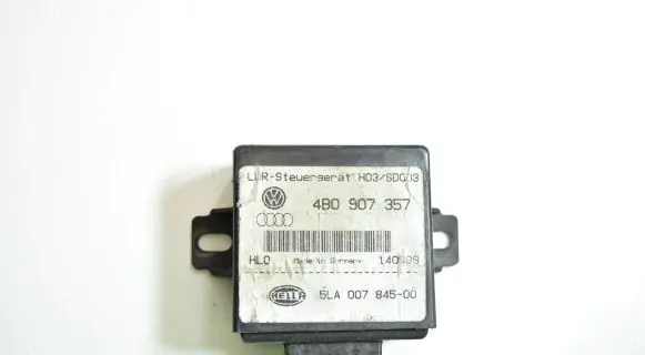 Audi A6 S6 C5 4B Light module LCM 4B0907357