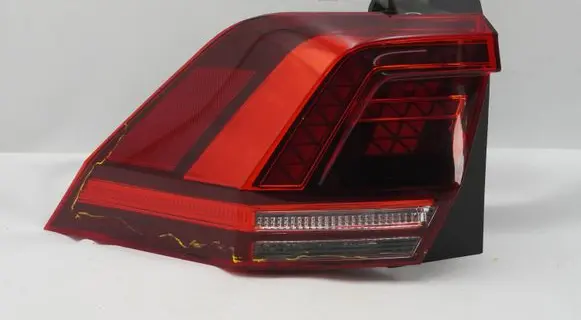 Volkswagen Tiguan Rear/tail lights 5NA945207C 5NA945427A