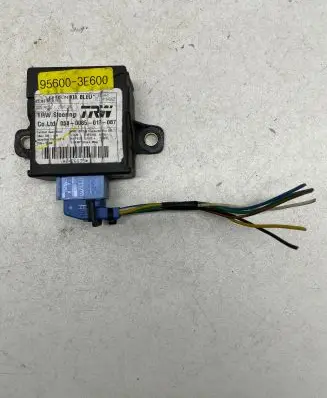 KIA Sorento Power steering control unit/module 956003E600 216783045 0580085017087