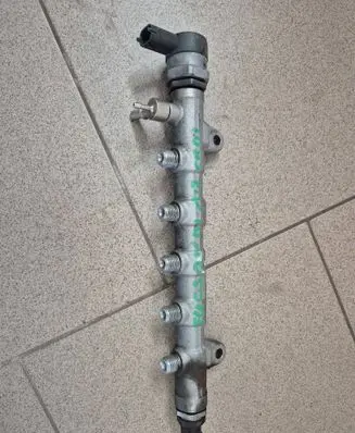 Hyundai Tucson TL Fuel main line pipe 31400-2A650