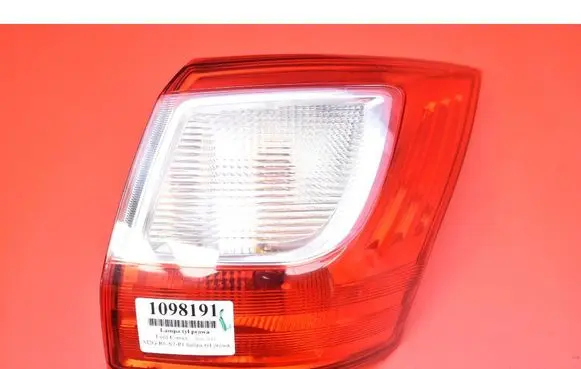 Ford Grand C-MAX Rear/tail lights AM5113404AE