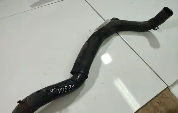 KIA Ceed Engine coolant pipe/hose
