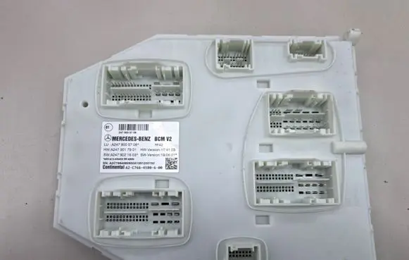 Mercedes-Benz B W247 Comfort/convenience module A2479005708 A2479017901 A2479021603