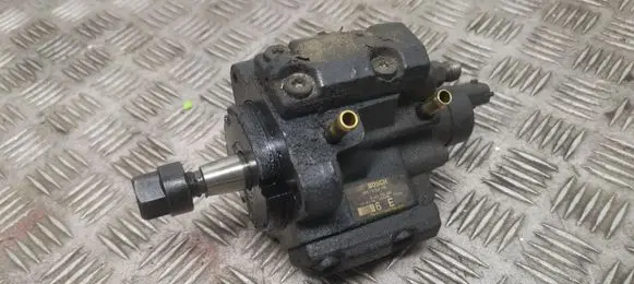 BMW 5 E39 Fuel injection high pressure pump 2247798