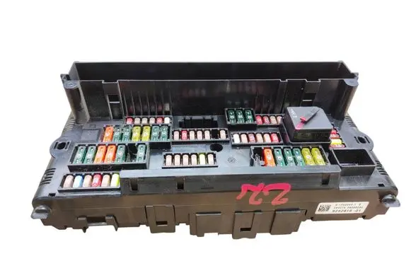 BMW 7 F01 F02 F03 F04 Fuse module 9252816 317033441