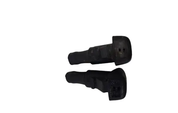 Hyundai i40 Windshield washer spray nozzle 