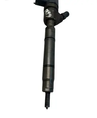 Hyundai i30 Fuel injector 338002A900