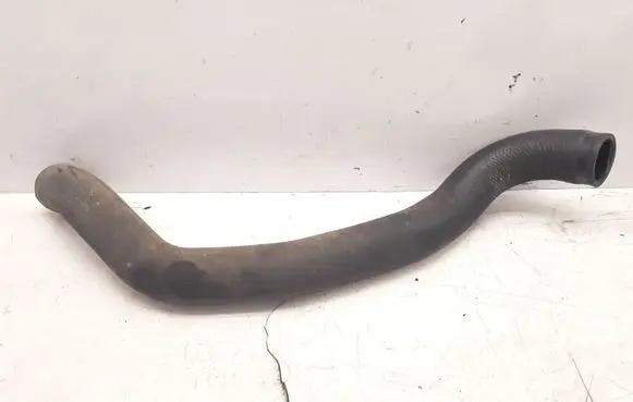Intercooler hose/pipe