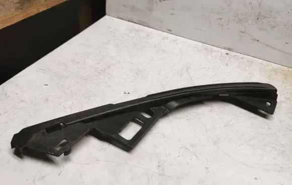 Volvo V50 Front bumper mounting bracket 30744957