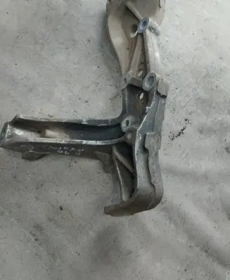 Other front suspension part