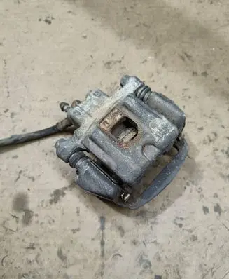 Lexus RX 330 - 350 - 400H Rear brake caliper 4107