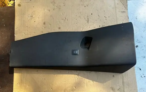 Volkswagen Multivan T5 (B) pillar trim (bottom) 7H1867291 7P5867291 7L1867291
