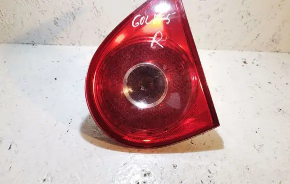 Volkswagen Golf V Tailgate rear/tail lights