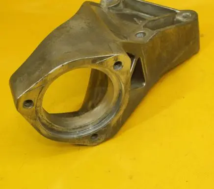 Opel Astra J Driveshaft support bearing bracket 13248688