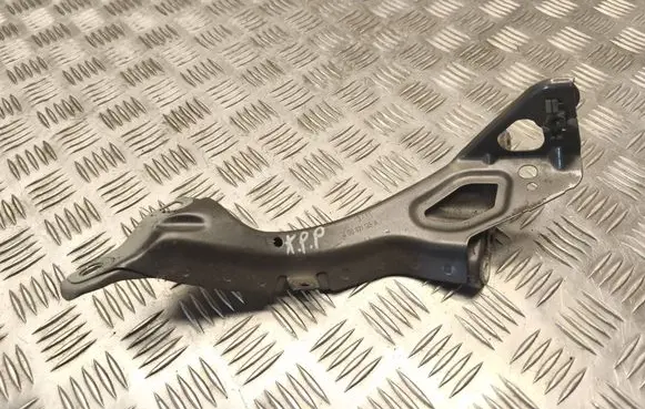 Audi A6 S6 C7 4G Fender mounting bracket 4G0821135A