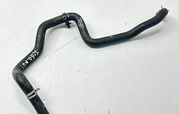 Volvo XC60 Engine coolant pipe/hose 31338302