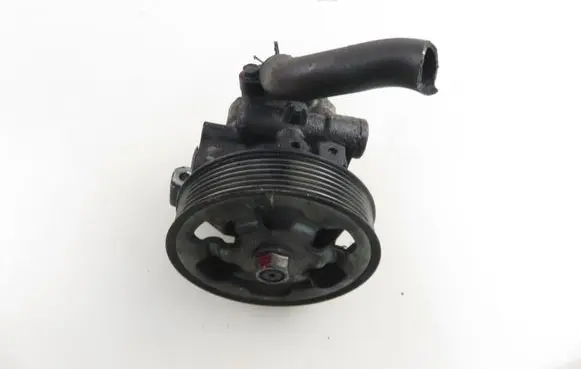 Honda FR-V Power steering pump