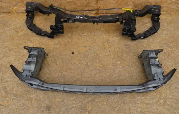 Ford Kuga II Radiator support slam panel 