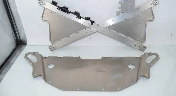 BMW i3 Other under body part 6858282 6879520 31106858282
