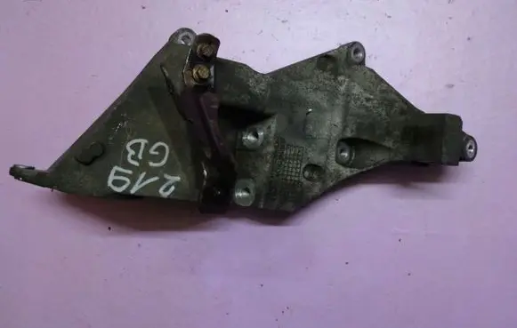 Land Rover Discovery 4 - LR4 Engine mounting bracket 9H2210239BA
