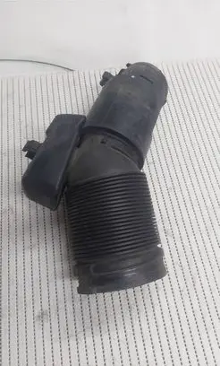 Air intake hose/pipe