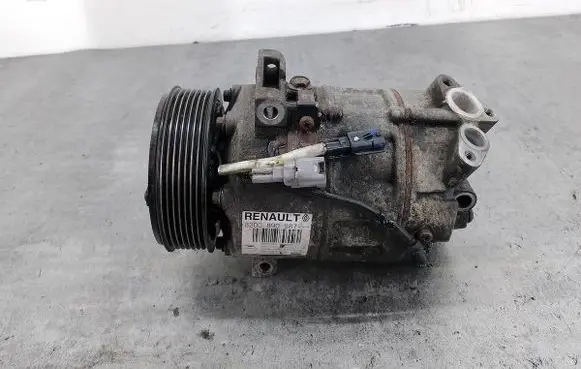 Renault Laguna III Air conditioning (A/C) compressor (pump) 8200890987