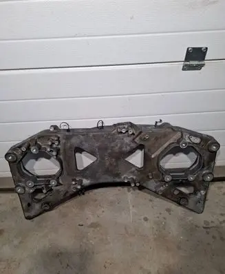 Volvo C40 Engine mounting bracket 32388370 43500