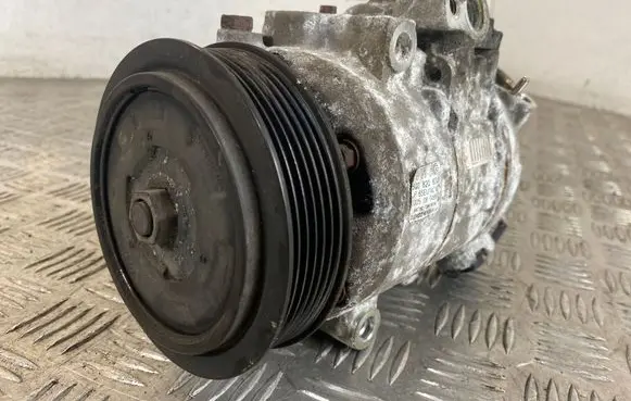 Volkswagen Polo IV 9N3 Air conditioning (A/C) compressor (pump) 6Q0820803J 4471807284