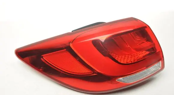 KIA Sportage Rear/tail lights 924013W