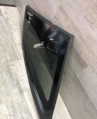 KIA Sorento Rear side window 876202P100