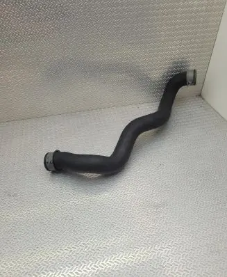 Mercedes-Benz CLS C218 X218 Engine coolant pipe/hose A2045013162