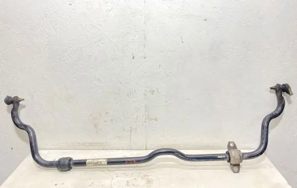 Mercedes-Benz A W176 Front anti-roll bar/sway bar A2463203411