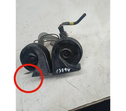 Volvo XC90 Horn signal E355306