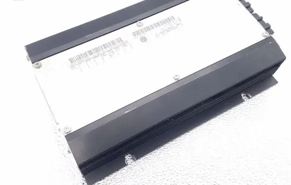 Volkswagen Jetta V Sound amplifier 1K6035456A 28020404