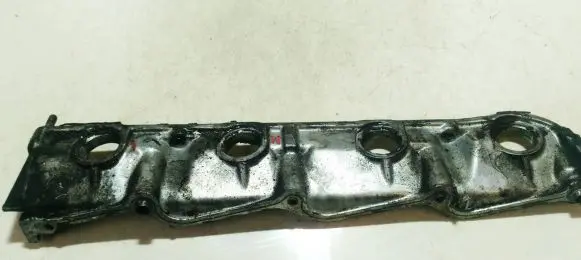 Rocker cam cover