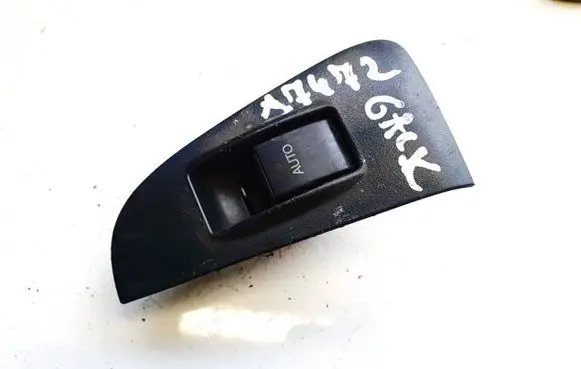 Toyota Avensis T250 Electric window control switch 7427205020 74272-05020