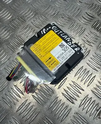 Mitsubishi Outlander Airbag control unit/module 8635A305 0285011604 A305159010018