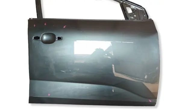 Dacia Sandero III Front door 801123179R