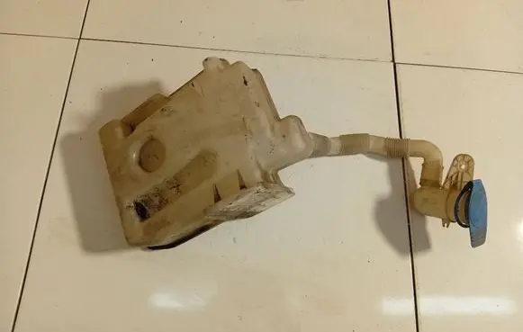 Seat Toledo III (5P) Windshield washer fluid reservoir/tank 1K0955453Q