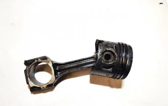 Audi A4 S4 B5 8D Piston with connecting rod 028H