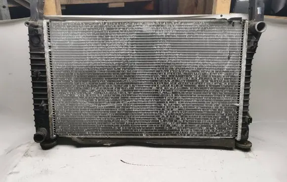 Coolant radiator