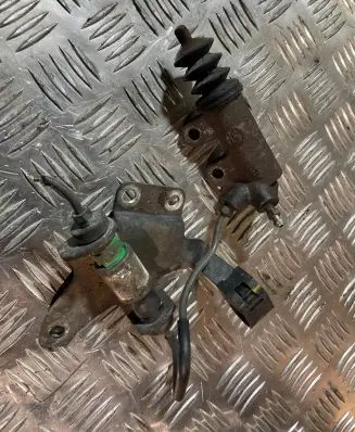 Toyota Corolla Verso E121 Clutch master cylinder