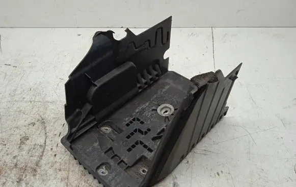 Volvo S60 Battery tray 31299867